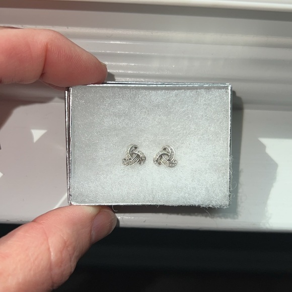 Jewelry - Diamond Knot 14K white gold stud earrings